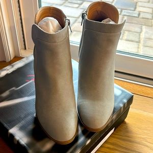 NEW - Saddle Up Faux Suede Wedge Bootie - Size 8 - Grey